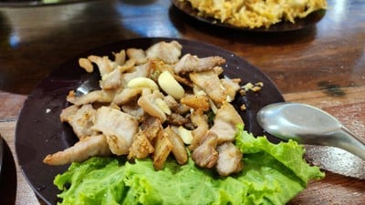 หมูคั่วเกลือ