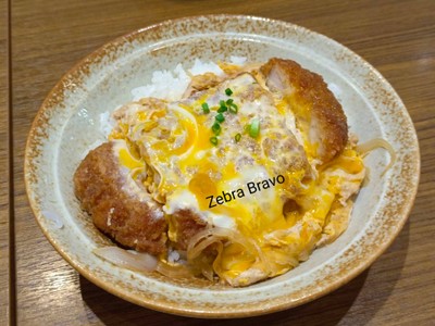 ข้าวหน้าหมูทอด