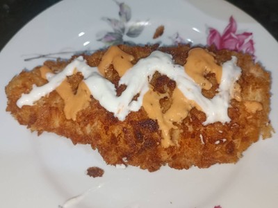 ไก่ทอด ซอส 2 รส ซอสมะนาว และ สไปซี่มาโย ไก่ทอด ซอส 2 รส ซอสมะนาว และ สไปซี่มาโย