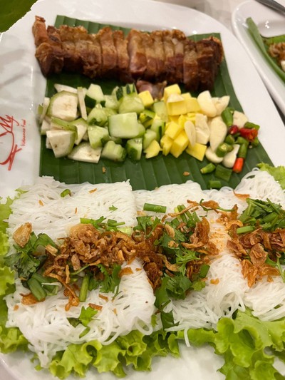 เเหนมเนือง ชุดเล็ก