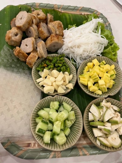 เเหนมเนือง ชุดเล็ก