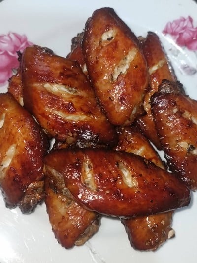 ปีกกลางไก่อบน้ำผึ้ง 