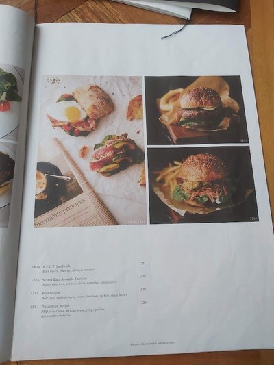 ป้ายราคาหรือสมุดเมนู