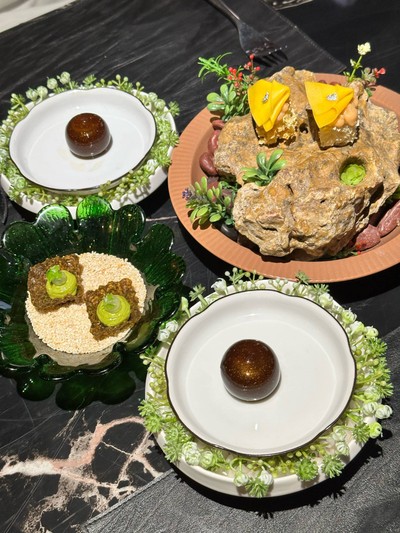 Amuse Bouche