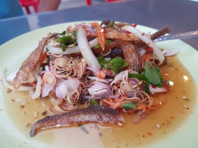 ยำปลาสลิด