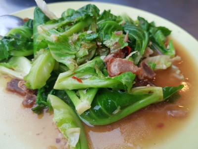แขนงหมูกรอบ
