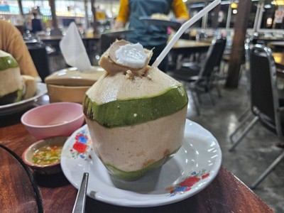 มะพร้าวน้ำหอม