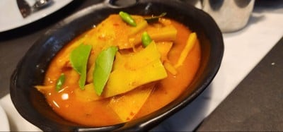 แกงเหลือง