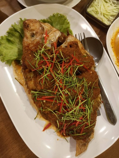 อาหาร หรือ เครื่องดื่ม