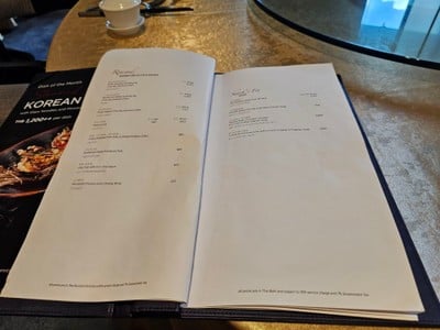 ป้ายราคาหรือสมุดเมนู