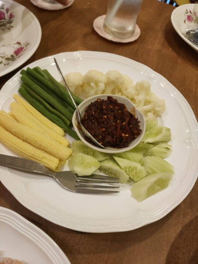 อาหาร หรือ เครื่องดื่ม