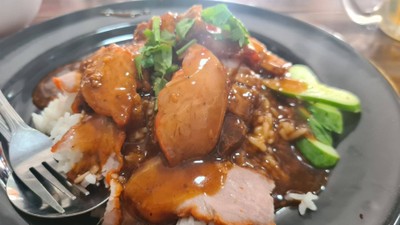 อาหาร หรือ เครื่องดื่ม