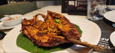 ปลากระพงทอดขมิ้น