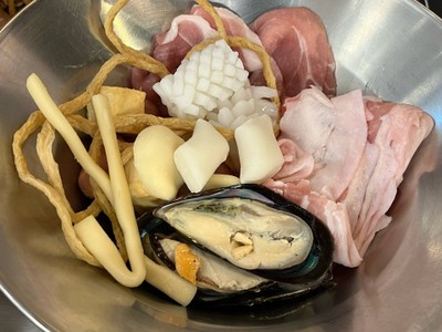 เครื่องต่างๆและต็อก