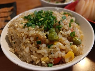 ข้าวผัดกระเทียม