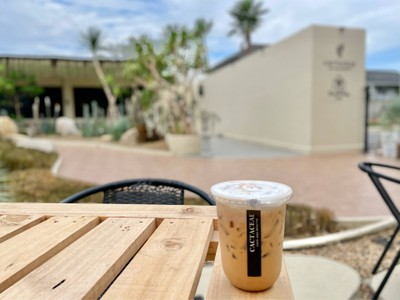 ☕️ Iced Cappuccino. (Price 65 Baht.)