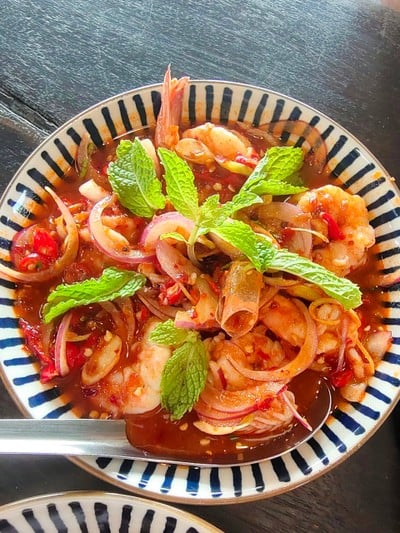 พล่ากุ้ง