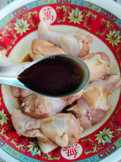 วิธีทำ น่องไก่ทอดหมักซอส