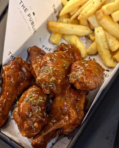 ปีกไก่ซอสเกาหลี