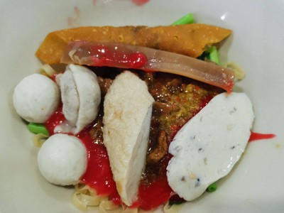 บะหมี่แห้งเย็นตาโฟ