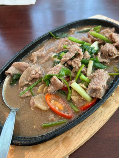 เนื้อกระทะร้อน