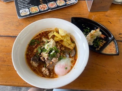 เจริญเส้น 查龙森 เตี๋ยวต้มยำหมู