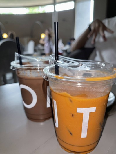 อาหาร หรือ เครื่องดื่ม