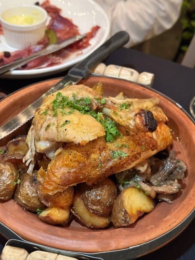 เมนูของร้าน El Mercado ซอยไผ่สิงโต