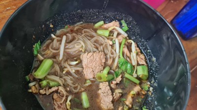 อาหาร หรือ เครื่องดื่ม