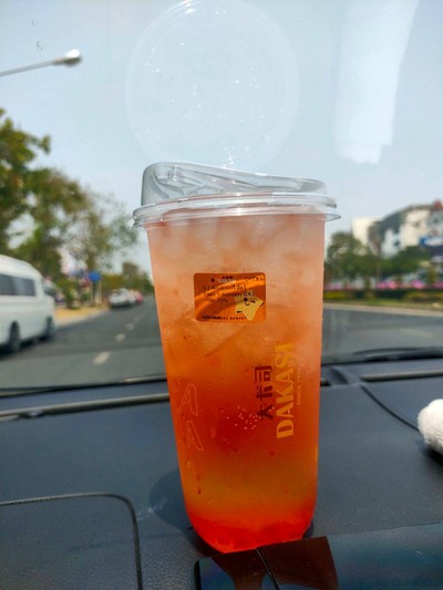 อาหาร หรือ เครื่องดื่ม