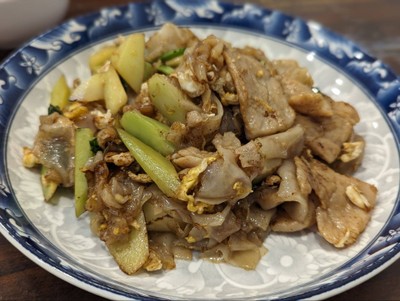 ผัดซีอิ๊วหมู