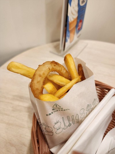 เฟรนช์ฟรายด์ & โอเนียน ริงส์