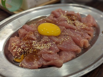 สุกี้น้ำ หมู หรือ ไก่