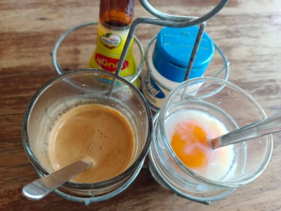 ชุดกาแฟไข่ลวก