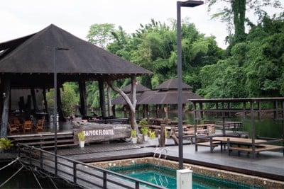 Sai Yok View raft Resort