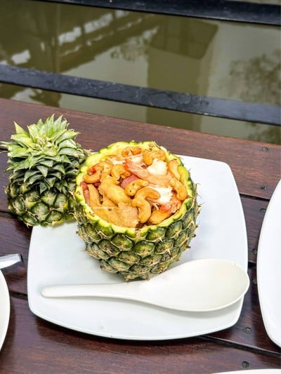 The Local Restaurant