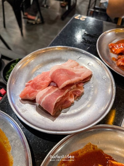 หมูสามชั้น