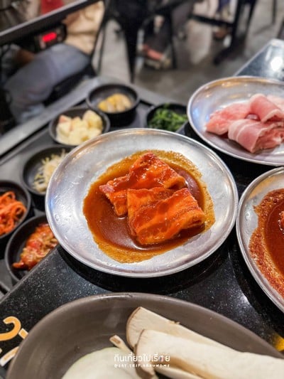 หมูสามชั้นหมักซอสเกาหลี