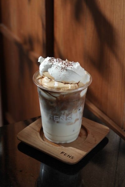 เมนูของร้าน Fens Cafe