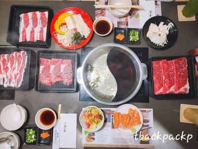 อาหาร หรือ เครื่องดื่ม