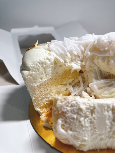 YOUNG COCONUT CAKE