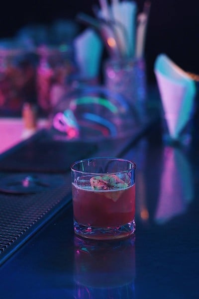 Lab & brew อาหาร กาแฟและน้ำผลไม้ ไนท์บาซาร์