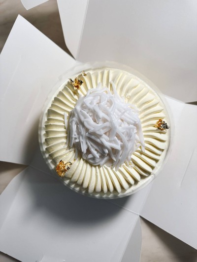 YOUNG COCONUT CAKE