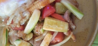 อาหาร หรือ เครื่องดื่ม