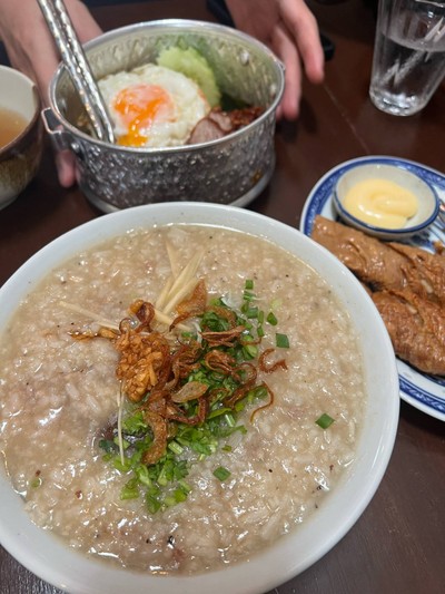 ข้าวต้มหมูเบเด