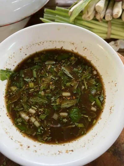วิธีทำ ลาบเนื้อดิบ (วัว) สูตรเชียงใหม่ วิธีทำ ลาบเนื้อดิบ (วัว) สูตรเชียงใหม่