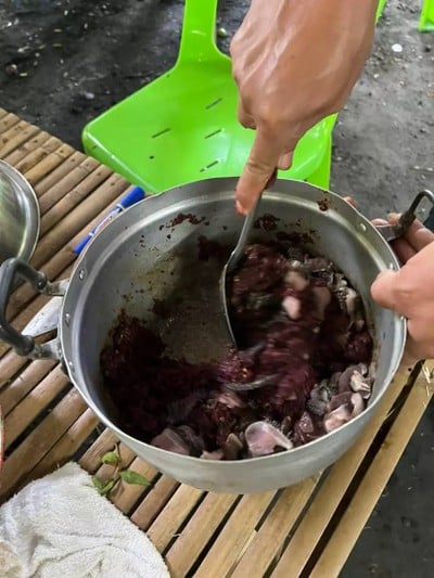 วิธีทำ ลาบเนื้อดิบ (วัว) สูตรเชียงใหม่ วิธีทำ ลาบเนื้อดิบ (วัว) สูตรเชียงใหม่