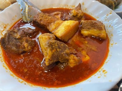 แกงฮังเล