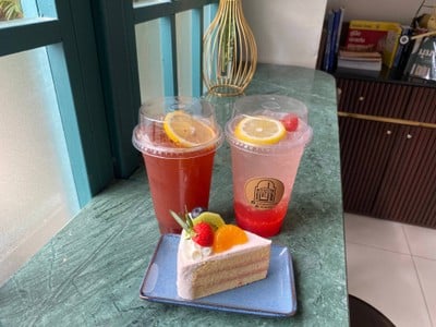 รับลม คาเฟ่ ท่าเรือมหาชัย