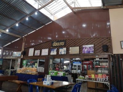 บรรยากาศ ร้านอาหาร ต้นตะขบ